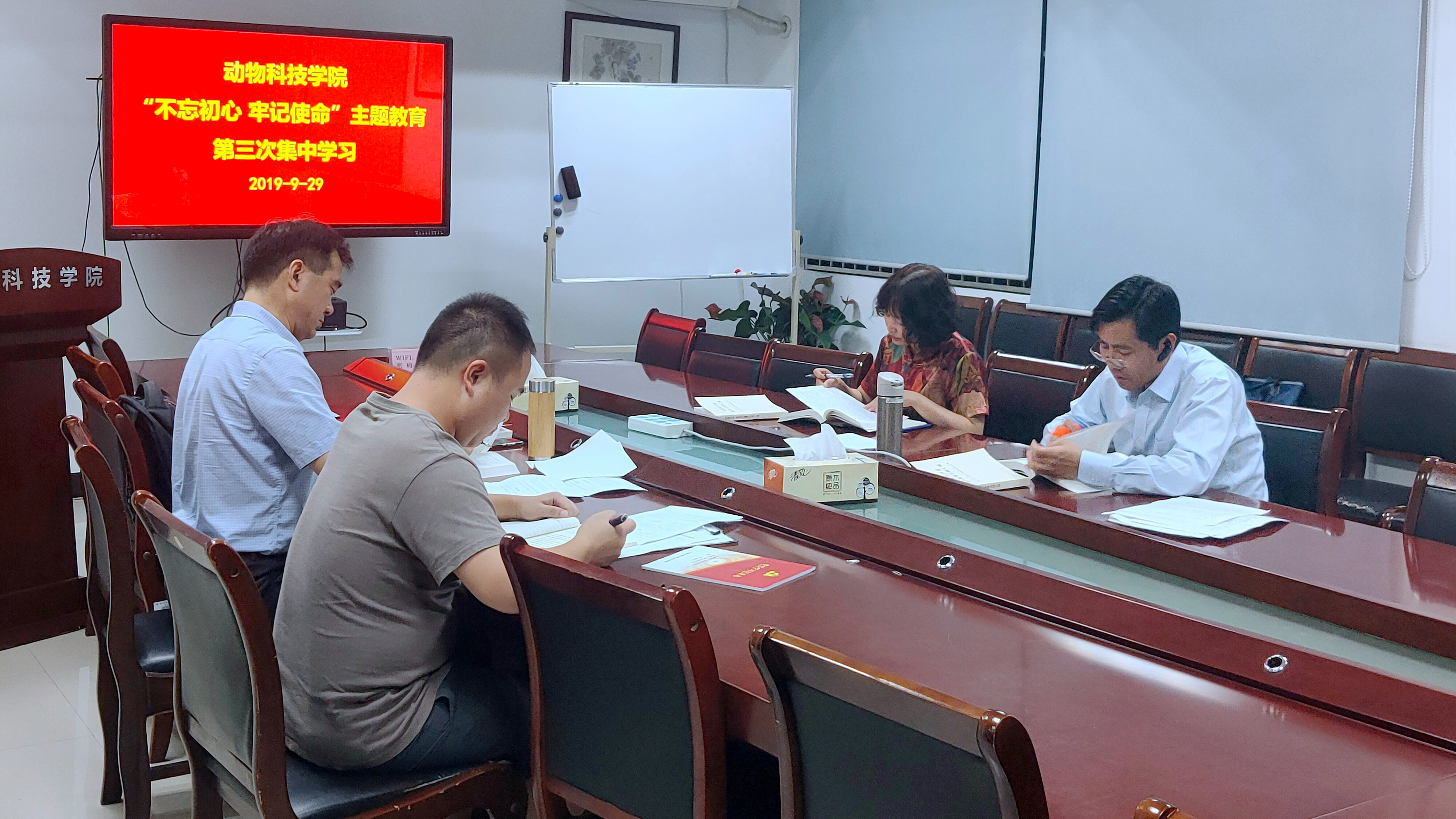 图1.jpg 图1.jpg